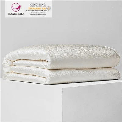 Nhà sản xuất chăn bông 100% dâu tằm